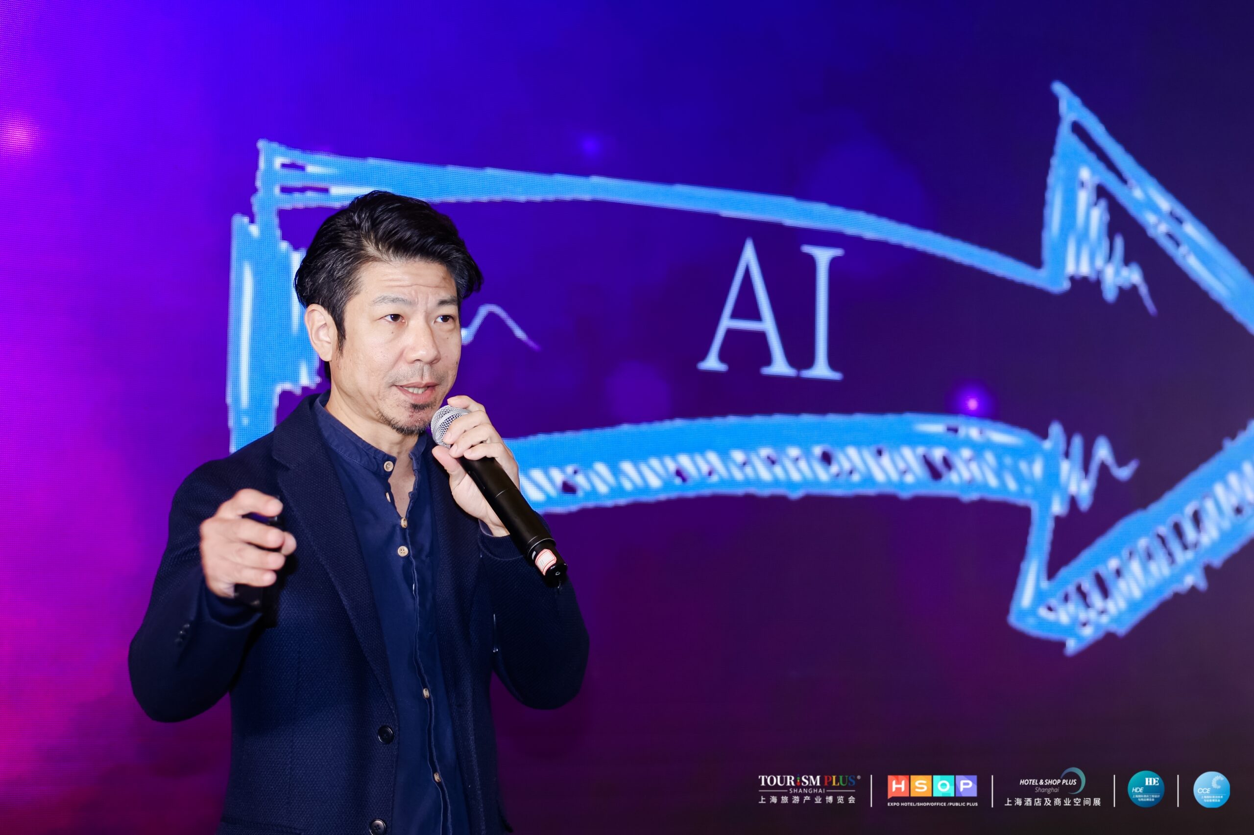 山口龙磨
